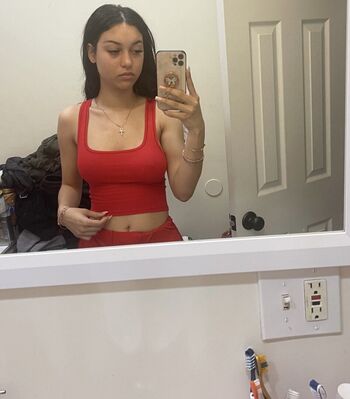 Full leaked Jadeli rosa private onlyfans photo