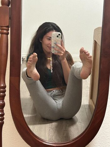 Full leaked Jadesoftsoles private onlyfans photo