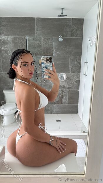 Full leaked Jadeteen private onlyfans photo