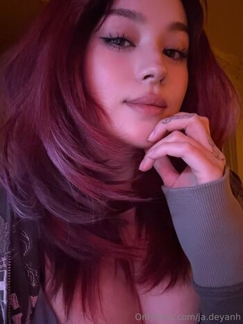 Full leaked Jadeyanh private onlyfans photo