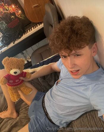 Full leaked Jamestwinkfree private onlyfans photo