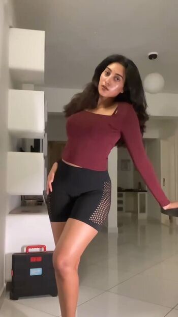 Full leaked Jananivisalakshi page private onlyfans photo