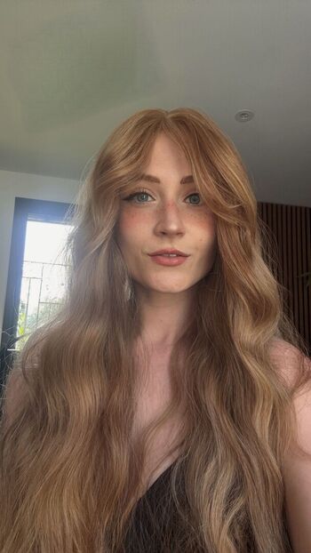 Janet Devlin