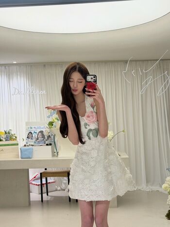 Full leaked Jang won young page private onlyfans photo