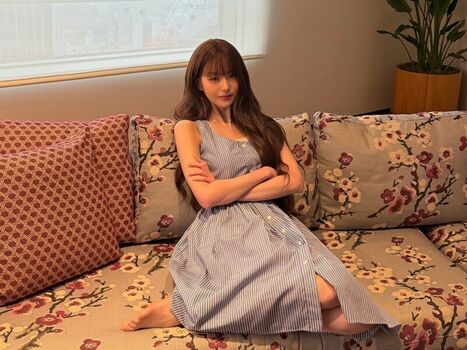 Full leaked Jang won young page private onlyfans photo