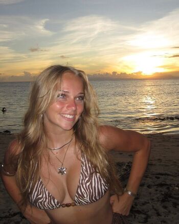 Full leaked Janice reimann page private onlyfans photo
