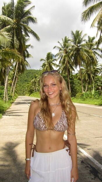 Full leaked Janice reimann page private onlyfans photo