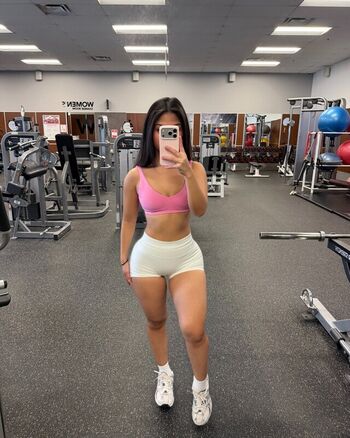 Full leaked Janiellemiclat private onlyfans photo