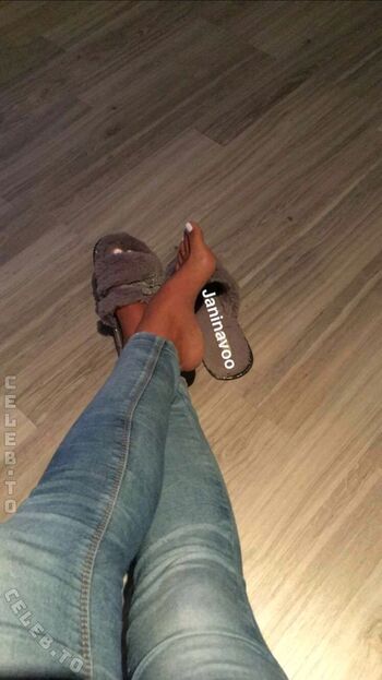 Full leaked Janinavoo private onlyfans photo