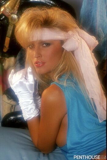 Full leaked Janine lindemulder page private onlyfans photo