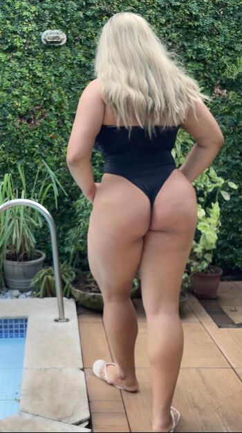 Full leaked Jaqueline e ywam private onlyfans photo