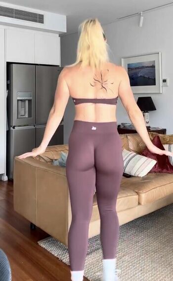 Jasmin Strange