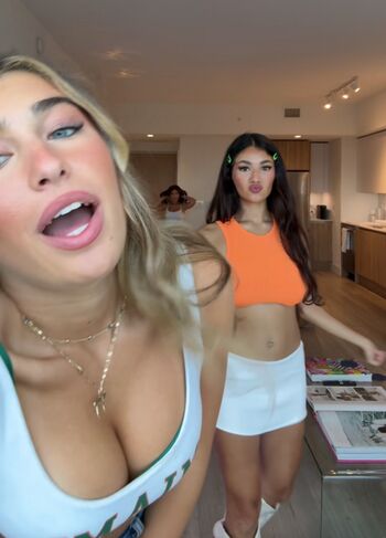 Full leaked Jasmine lillyyyy private onlyfans photo