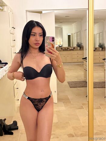 Full leaked Jasminealyahh private onlyfans photo