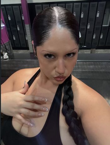 Full leaked Jasmineelilyrose private onlyfans photo