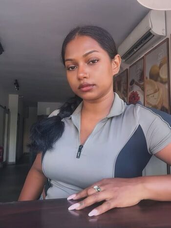 Full leaked Jayalathge bashi page private onlyfans photo