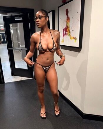 Full leaked Jaydamoeneee private onlyfans photo