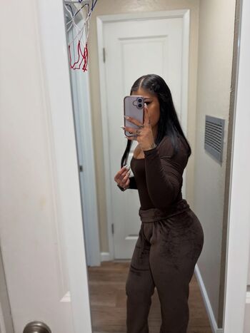 Full leaked Jazzyfexo private onlyfans photo