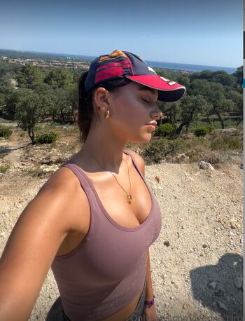 Full leaked Jeanne clrc private onlyfans photo