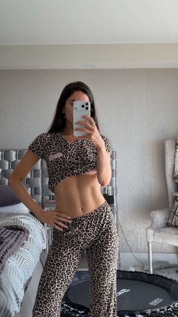 Full leaked Jen selter page private onlyfans photo