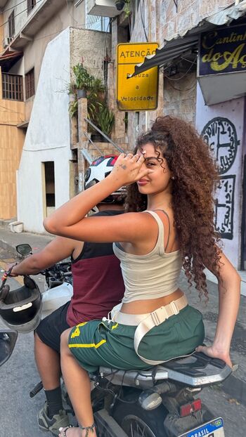 Full leaked Antonela ramirez / private onlyfans photo