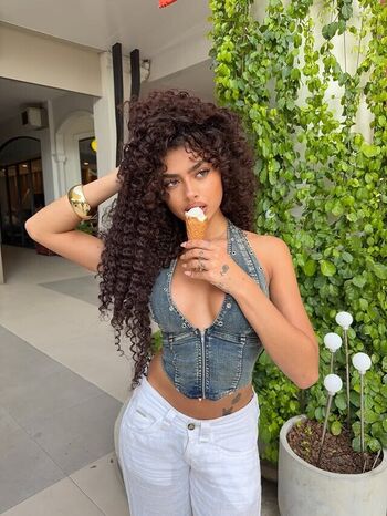 Full leaked Molly good/ private onlyfans photo