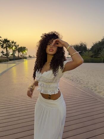 Full leaked Missbigproblem/ private onlyfans photo