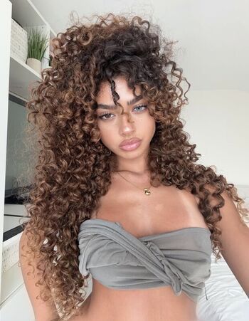 Full leaked Alina ali/ private onlyfans photo