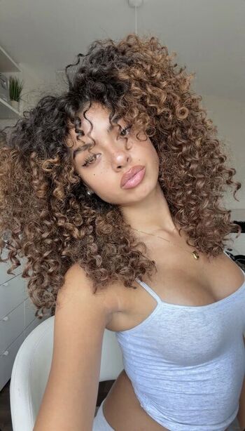 Full leaked Nancy mietzi/ private onlyfans photo