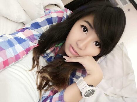 Full leaked Jenhime private onlyfans photo