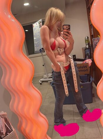 Full leaked Jennalynnmeowri private onlyfans photo