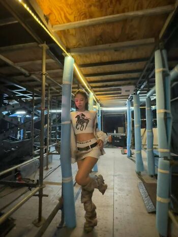 Jennie | BLΛƆKPIИK