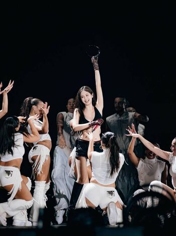 Jennie | BLΛƆKPIИK