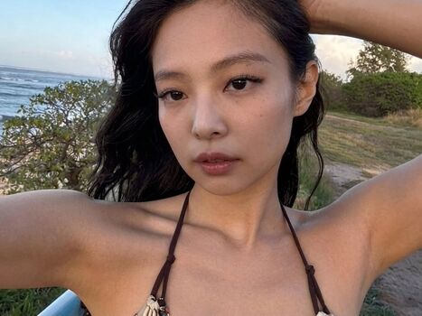 Full leaked Jennie blkpik page private onlyfans photo