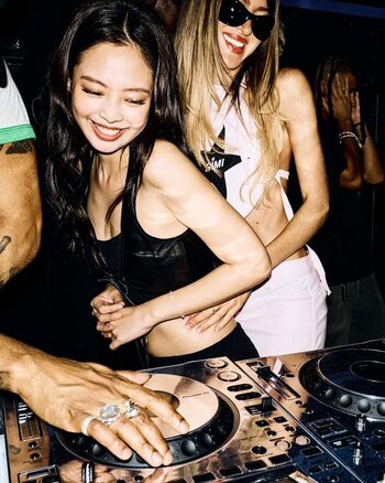 Jennie | BLΛƆKPIИK