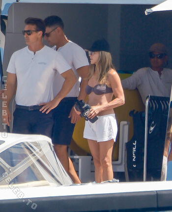 Full leaked Jennifer aniston private onlyfans photo