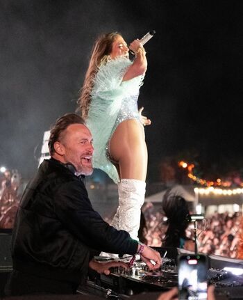 Full leaked Jennifer lopez private onlyfans photo