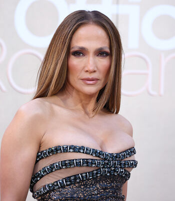 Full leaked Jennifer lopez private onlyfans photo