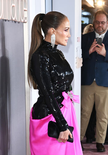 Full leaked Jennifer lopez page private onlyfans photo