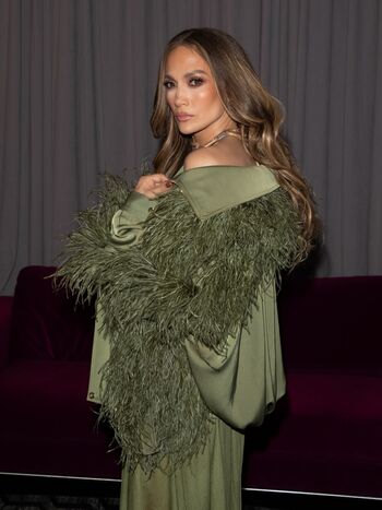 Full leaked Jennifer lopez page private onlyfans photo
