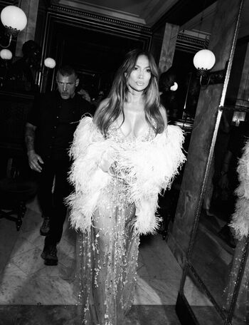 Full leaked Jennifer lopez page private onlyfans photo
