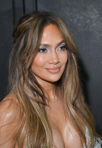 Full leaked Jennifer lopez page private onlyfans photo