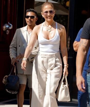 Full leaked Jennifer lopez private onlyfans photo
