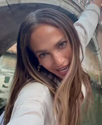Full leaked Jennifer lopez page private onlyfans photo