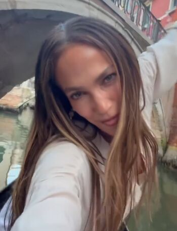 Full leaked Jennifer lopez page private onlyfans photo