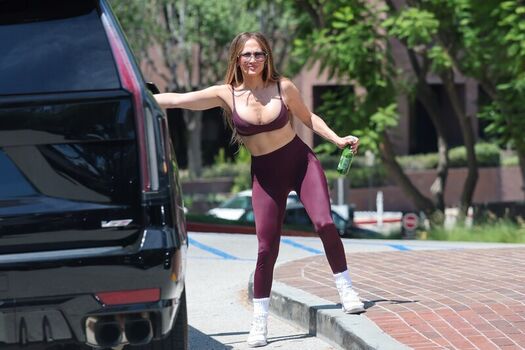 Full leaked Jennifer lopez page private onlyfans photo