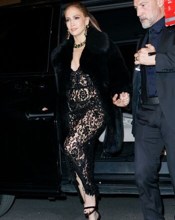 Full leaked Jennifer lopez  page private onlyfans photo