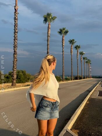Full leaked Jenny stnr private onlyfans photo