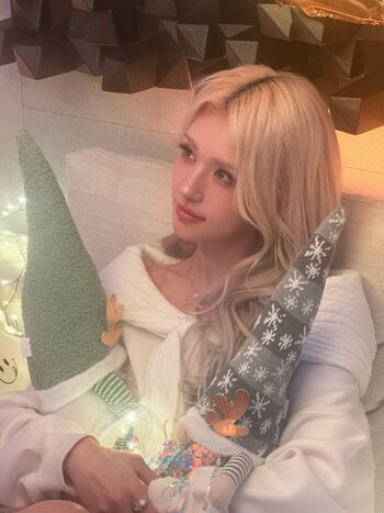 Jeon Somi/ENNIK SOMI