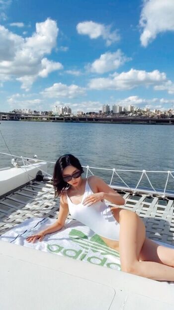 Full leaked Jeong woo joo private onlyfans photo